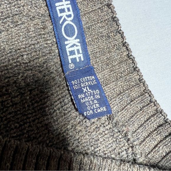 Cherokee Brown V-Neck Sweater with Classic Design Size XL - Picture 4 of 7